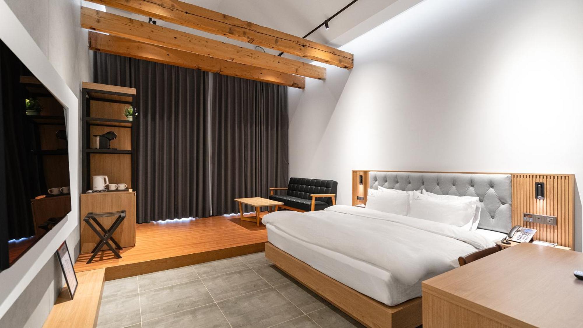 Hotel Schweizer Dorf Cheonan Exterior photo