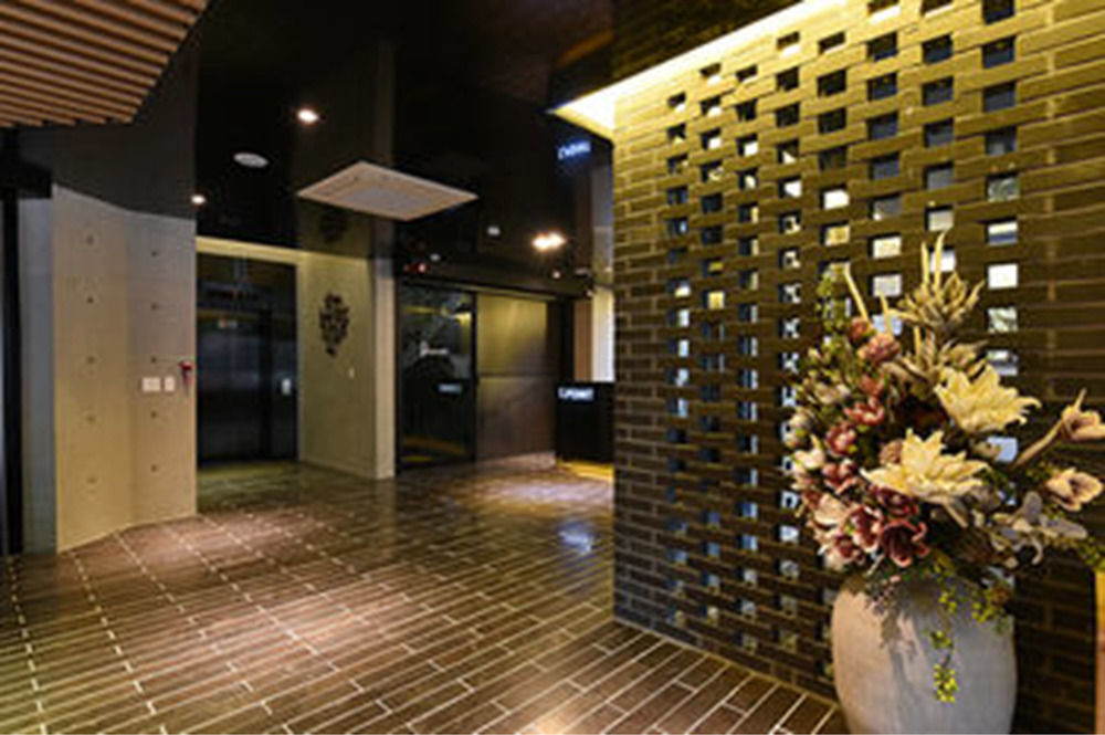Hotel Schweizer Dorf Cheonan Exterior photo